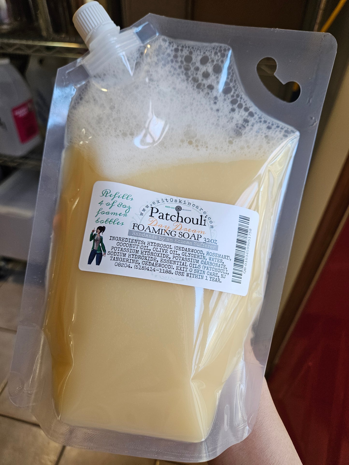 LiqSp: Patchouli Day Dream Foaming Soap