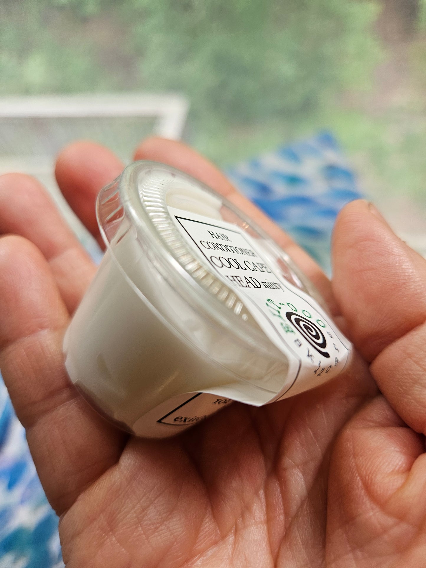 Hair: Cool Cape Head Minty Hair Conditioner