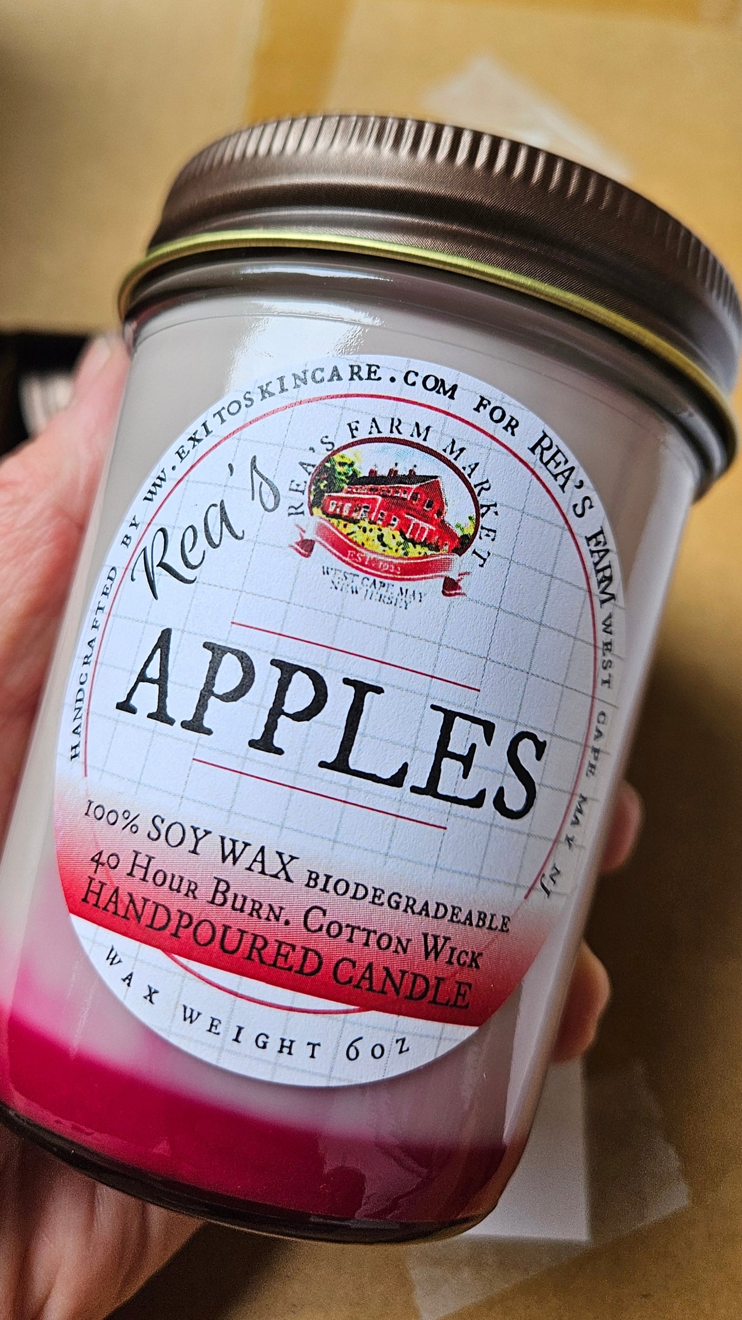 CDL: Apple Soy Candle 8oz Rea's