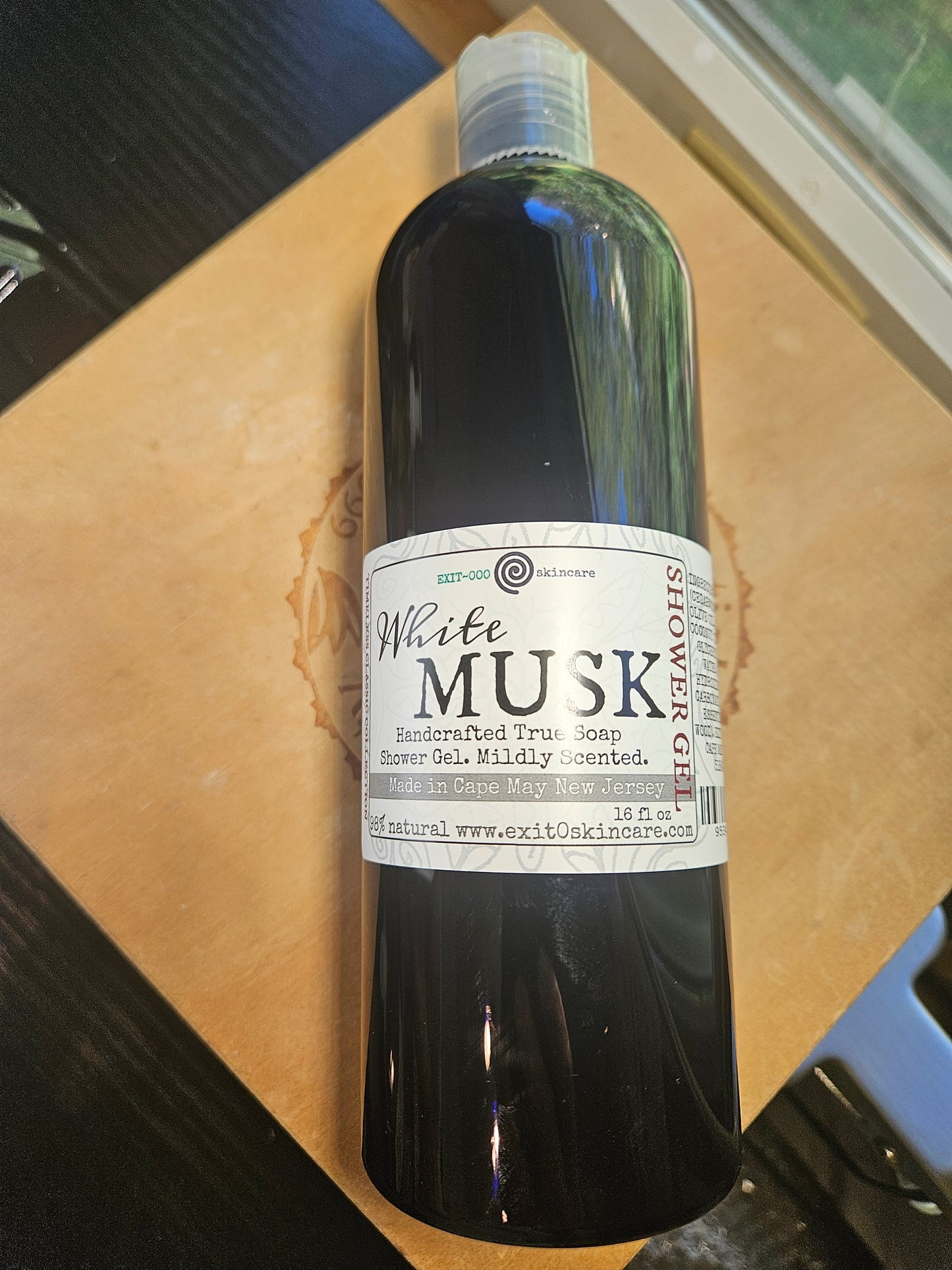 LiqSp: White Musk Shower Gel