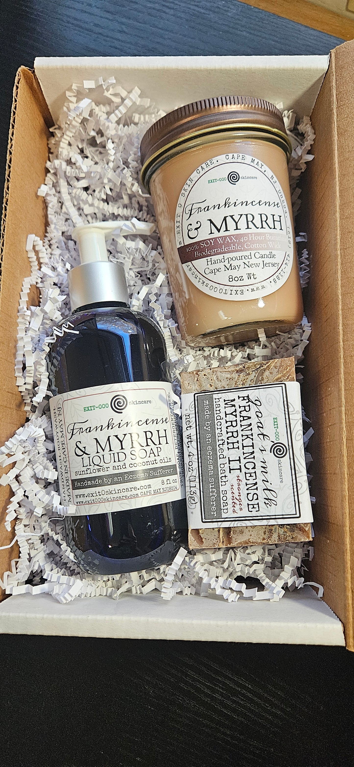 Gift Box: Frankincense Myrrh Home Blessings Set