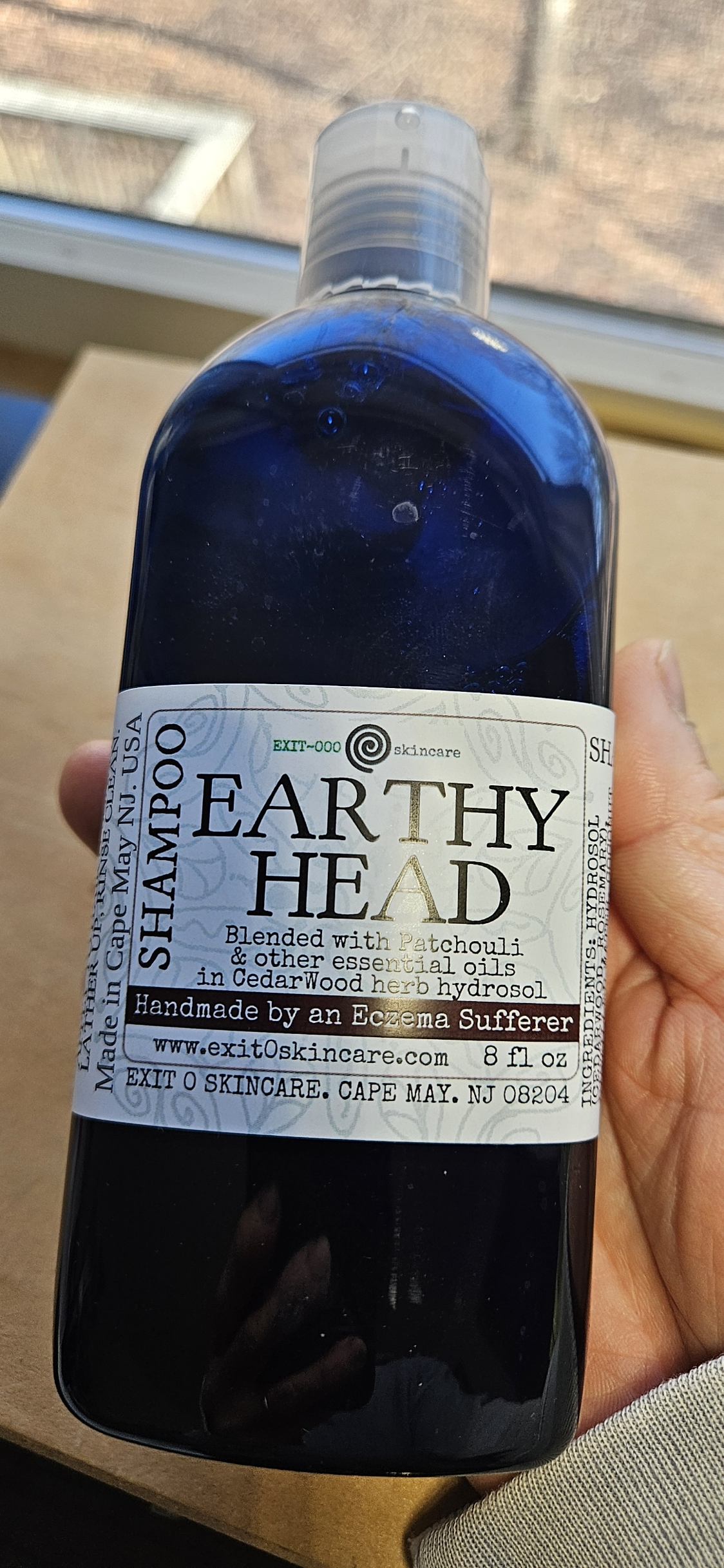 Hair: Shampoo Earthy Head