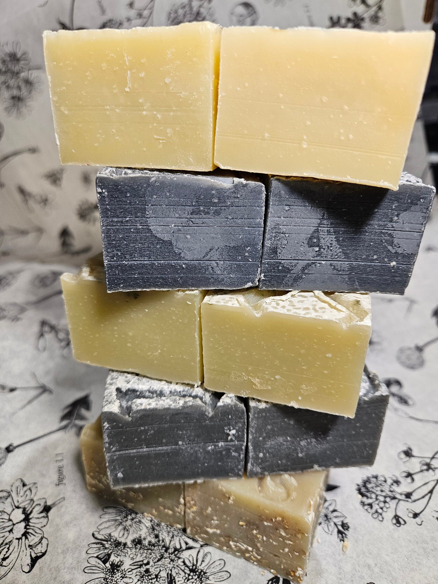 SBar: 10 Bar Tote Special NAKED Bars ~ Of Mints and Muds